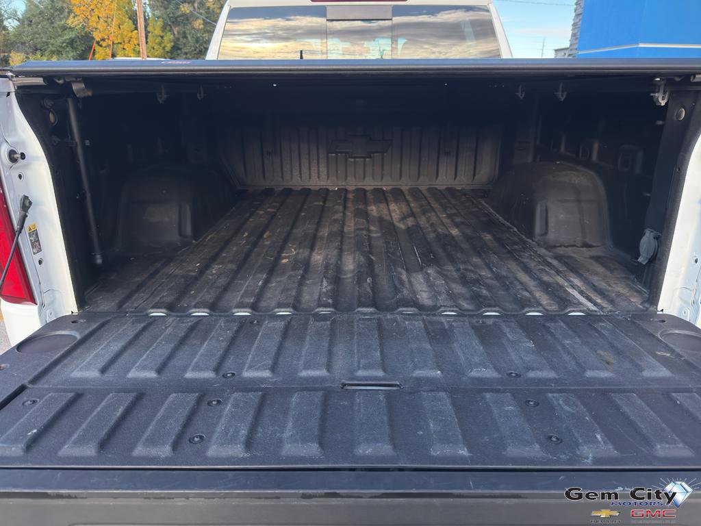 Used 2021 Chevrolet Silverado 1500 LTZ image 9