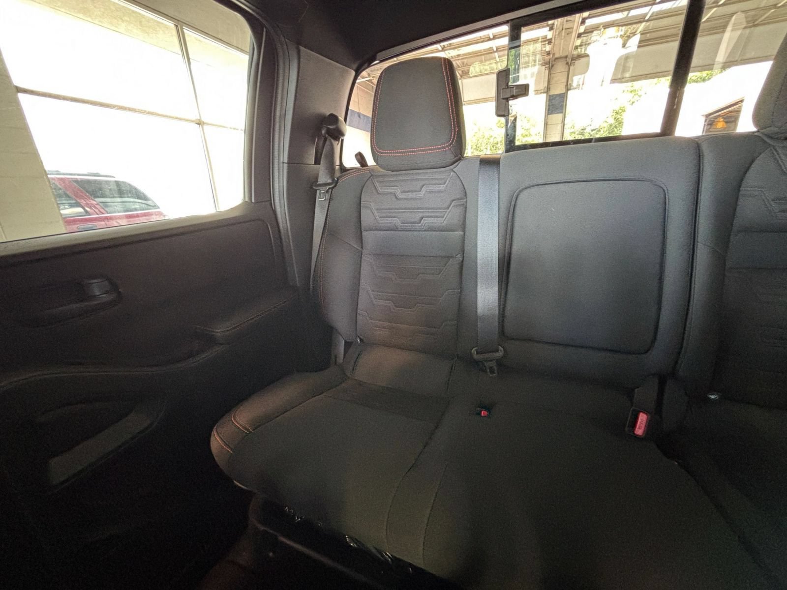 Used 2026 Nissan Frontier PRO-4X AWD/4WD image 39