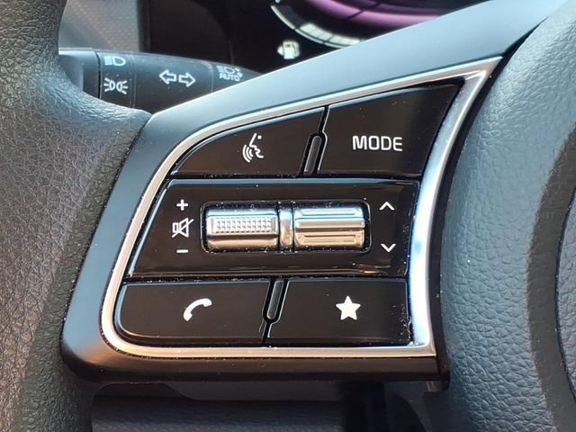 Used 2025 Kia Seltos LX AWD/4WD image 25