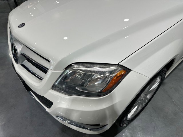 Used 2015 Mercedes-Benz GLK 350 4MATIC image 12