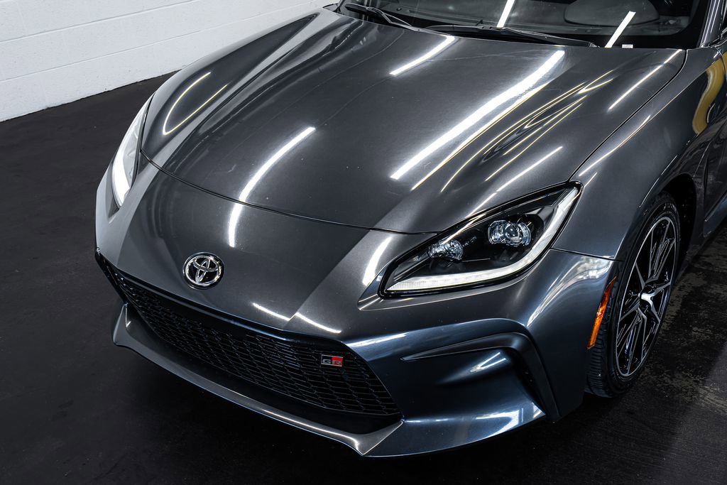 Used 2022 Toyota GR86 image 11