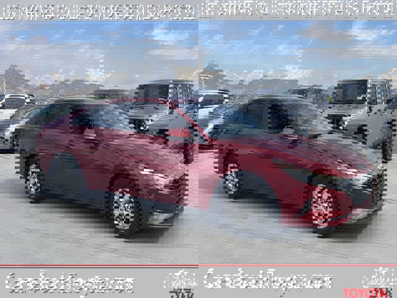 Used 2023 Hyundai Elantra SE