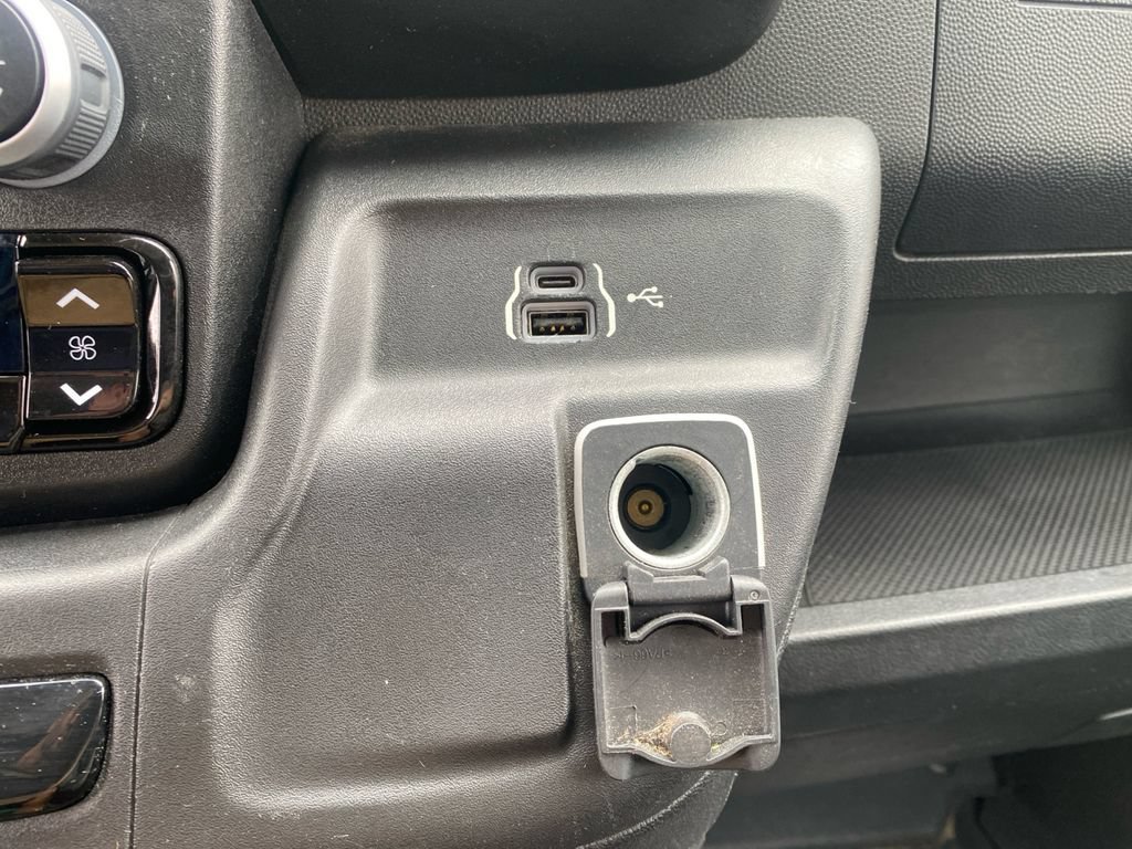 Used 2023 RAM ProMaster 2500 FWD image 23