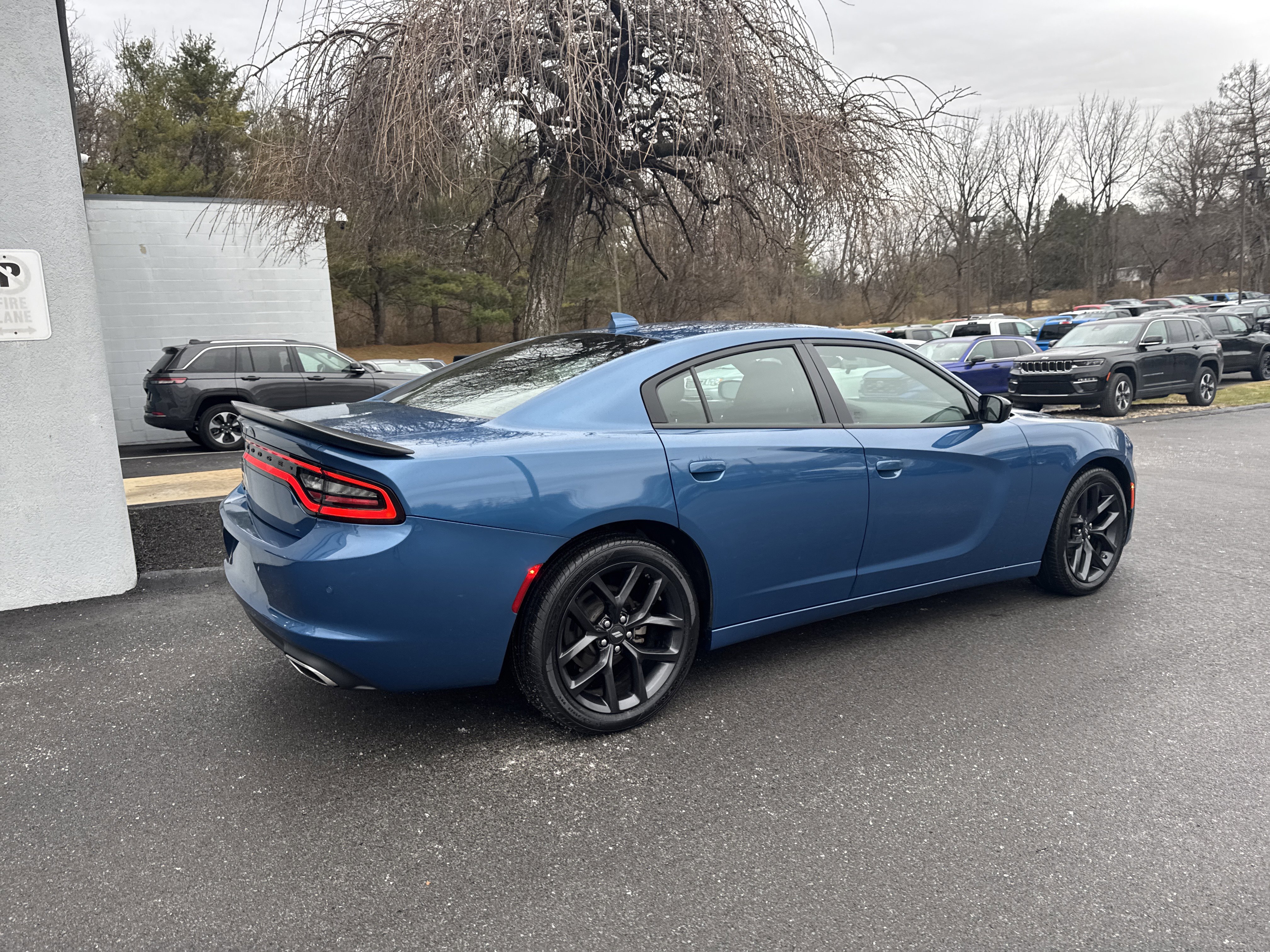 Used 2023 Dodge Charger SXT w/ Blacktop Package image 3