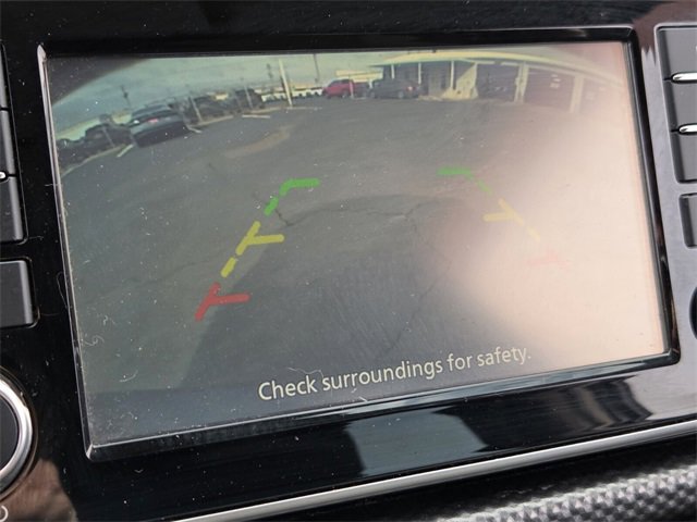 Certified 2020 Nissan Kicks S image 16