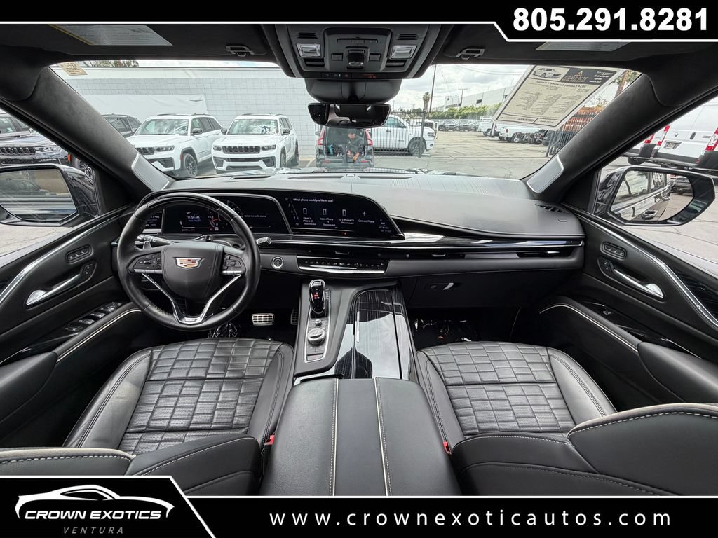 Used 2024 Cadillac Escalade V w/ LPO, ONYX Package AWD/4WD image 47