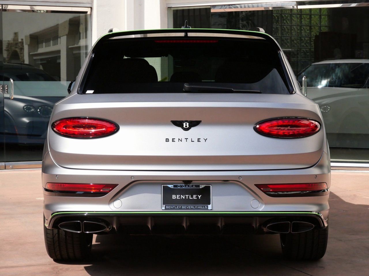 Used 2025 Bentley Bentayga AWD/4WD image 8