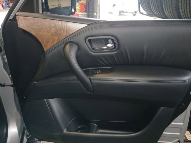 Used 2024 Nissan Armada SL w/ Captain's Chairs Package AWD/4WD image 50