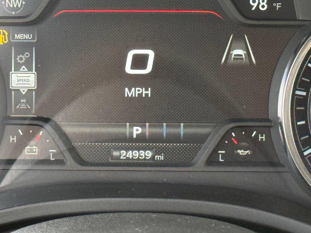 Used 2025 RAM 1500 Warlock AWD/4WD image 15