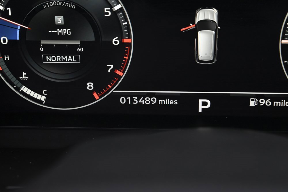 Used 2024 Mitsubishi Outlander SEL image 25