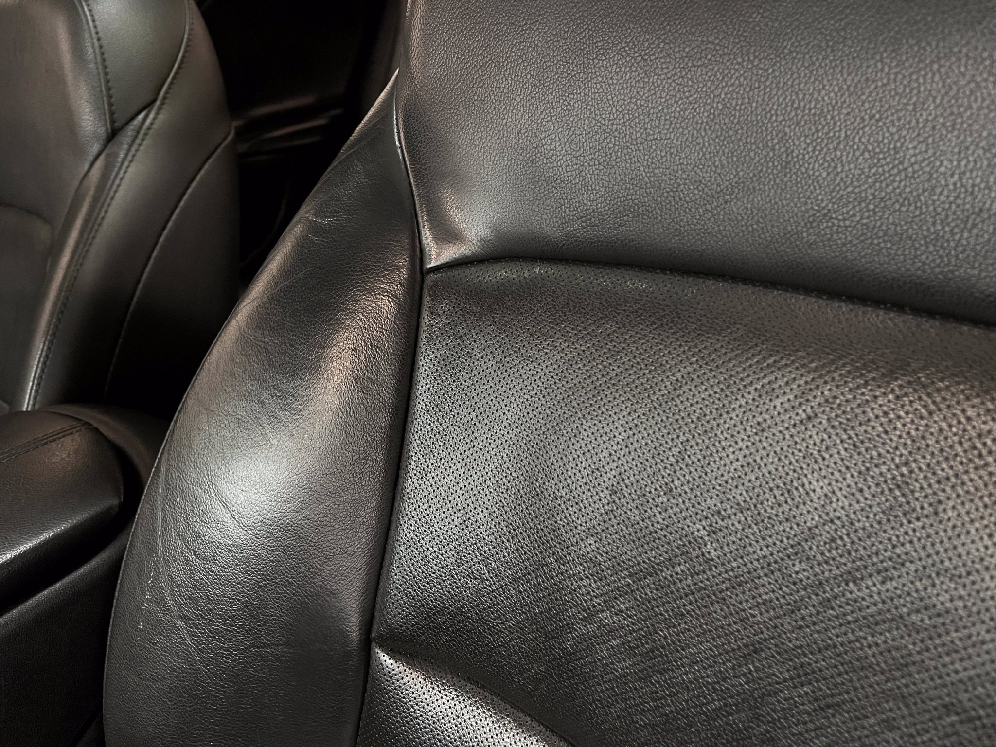 Used 2020 Chevrolet Malibu Premier FWD image 16