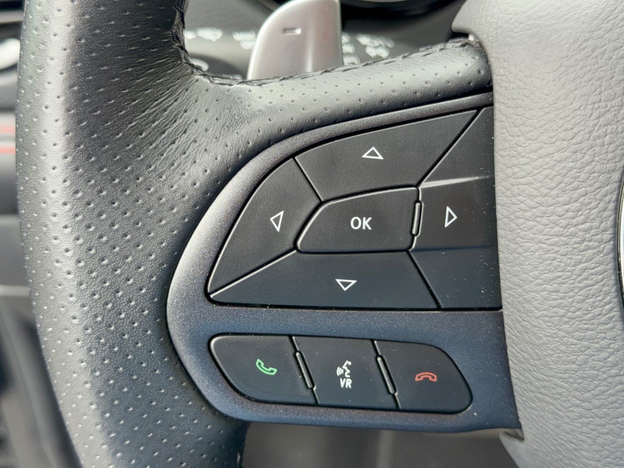 Used 2025 Dodge Durango GT AWD/4WD image 18
