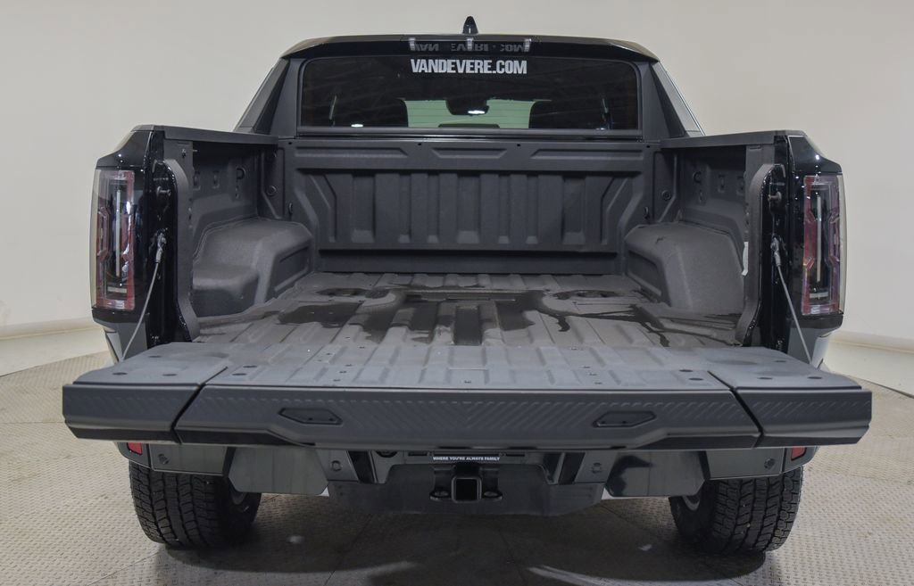 Used 2024 GMC Hummer EV 3X image 16