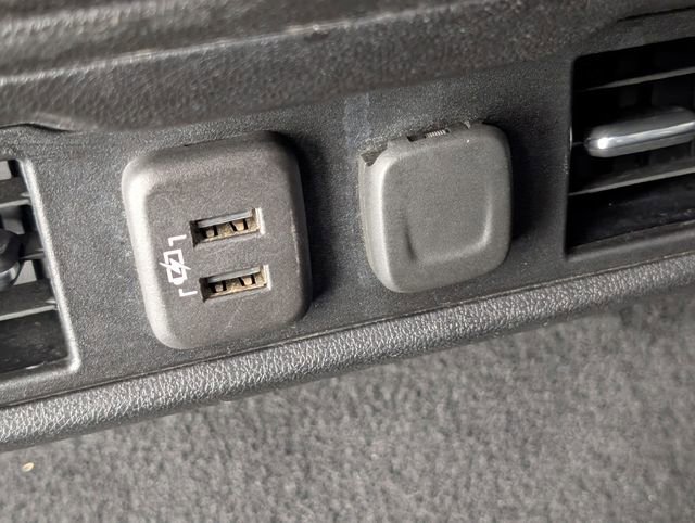 Used 2022 Chevrolet Silverado 2500 LT w/ Convenience Package image 25