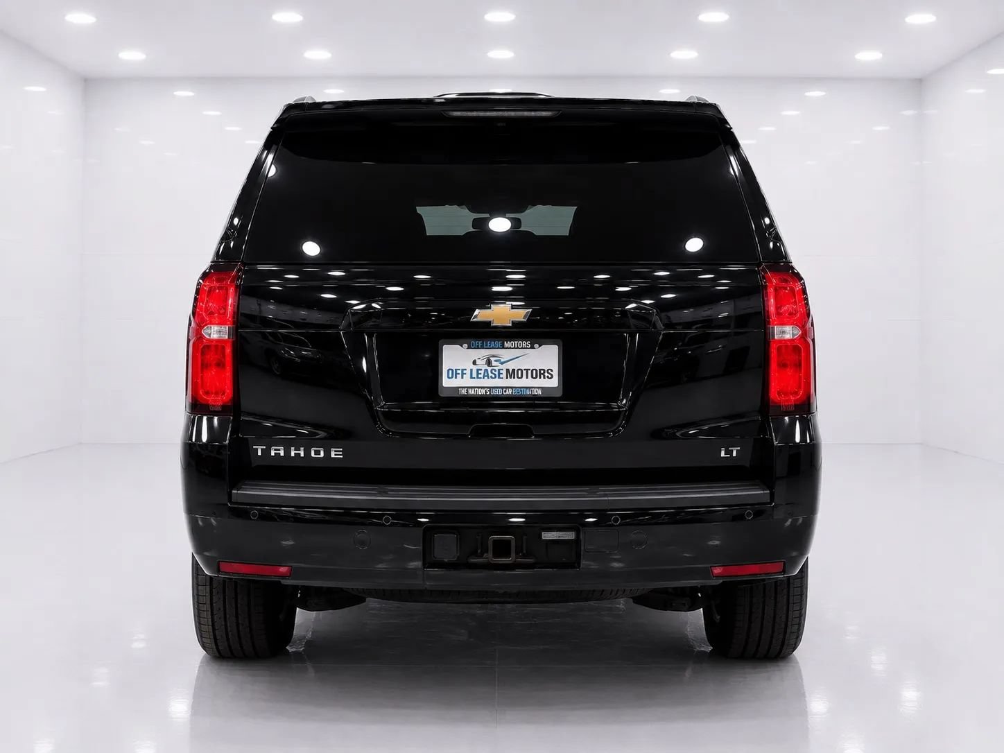 Used 2022 Chevrolet Suburban Premier AWD/4WD image 4