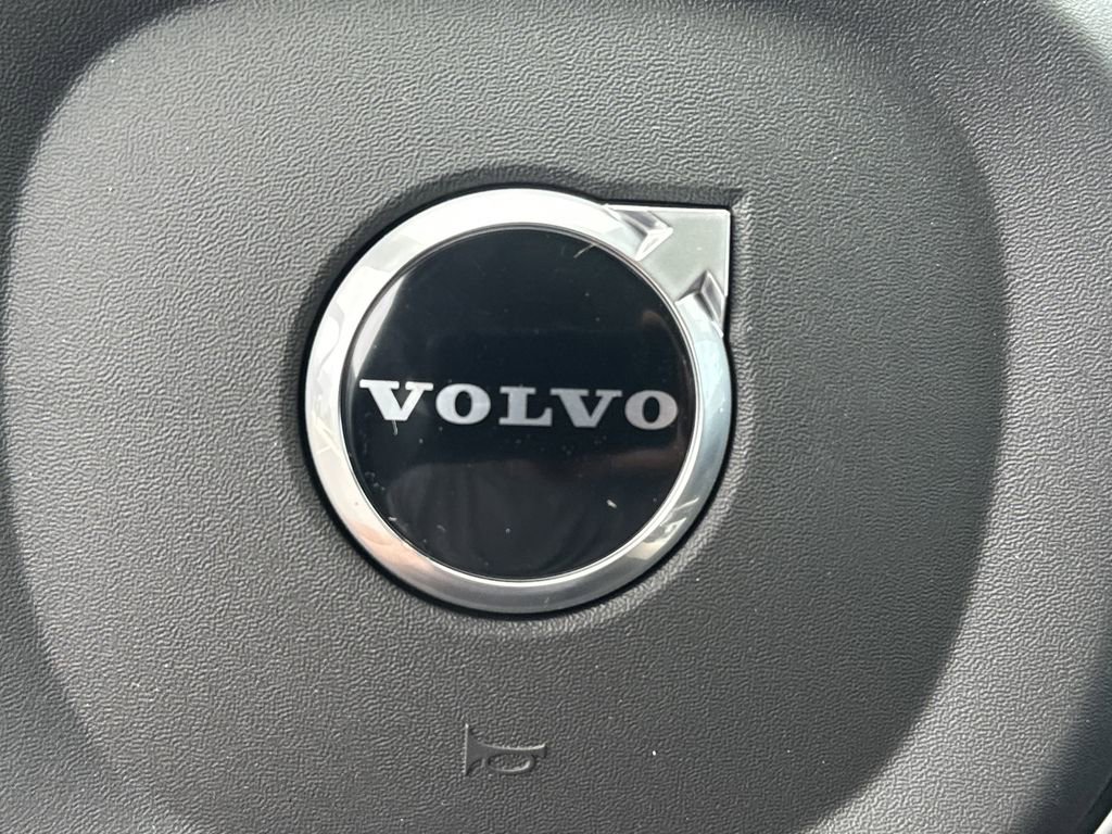 New 2026 Volvo XC90 B5 Ultra w/ Protection Package Premier image 23