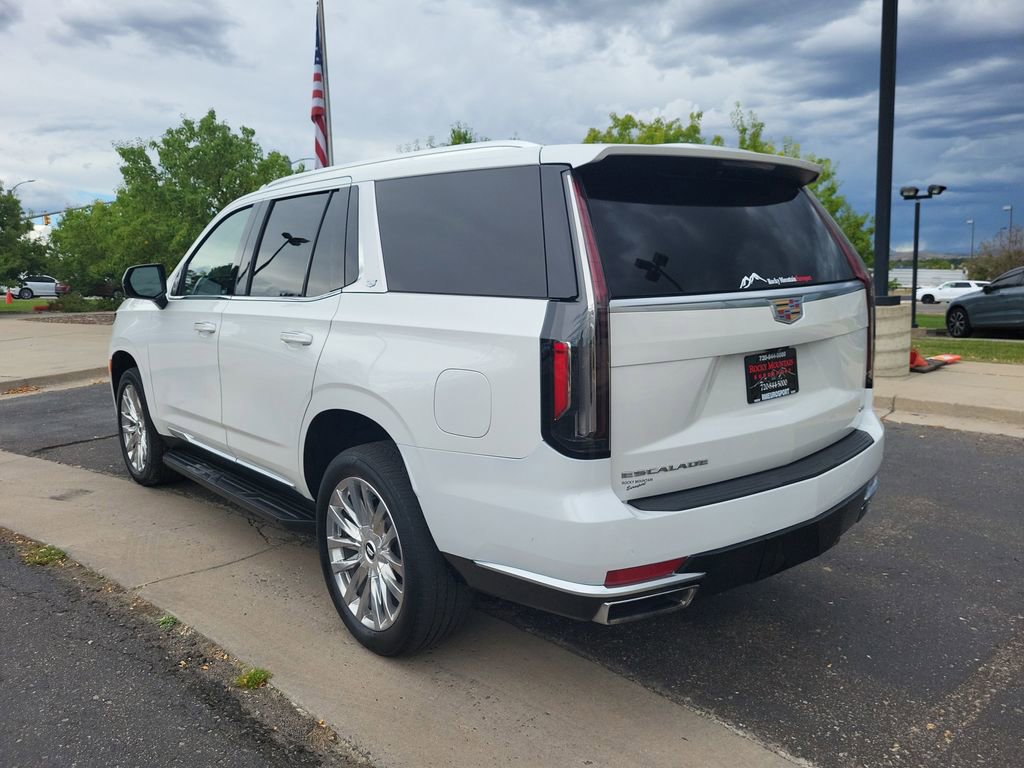 Used 2021 Cadillac Escalade Premium Luxury image 6