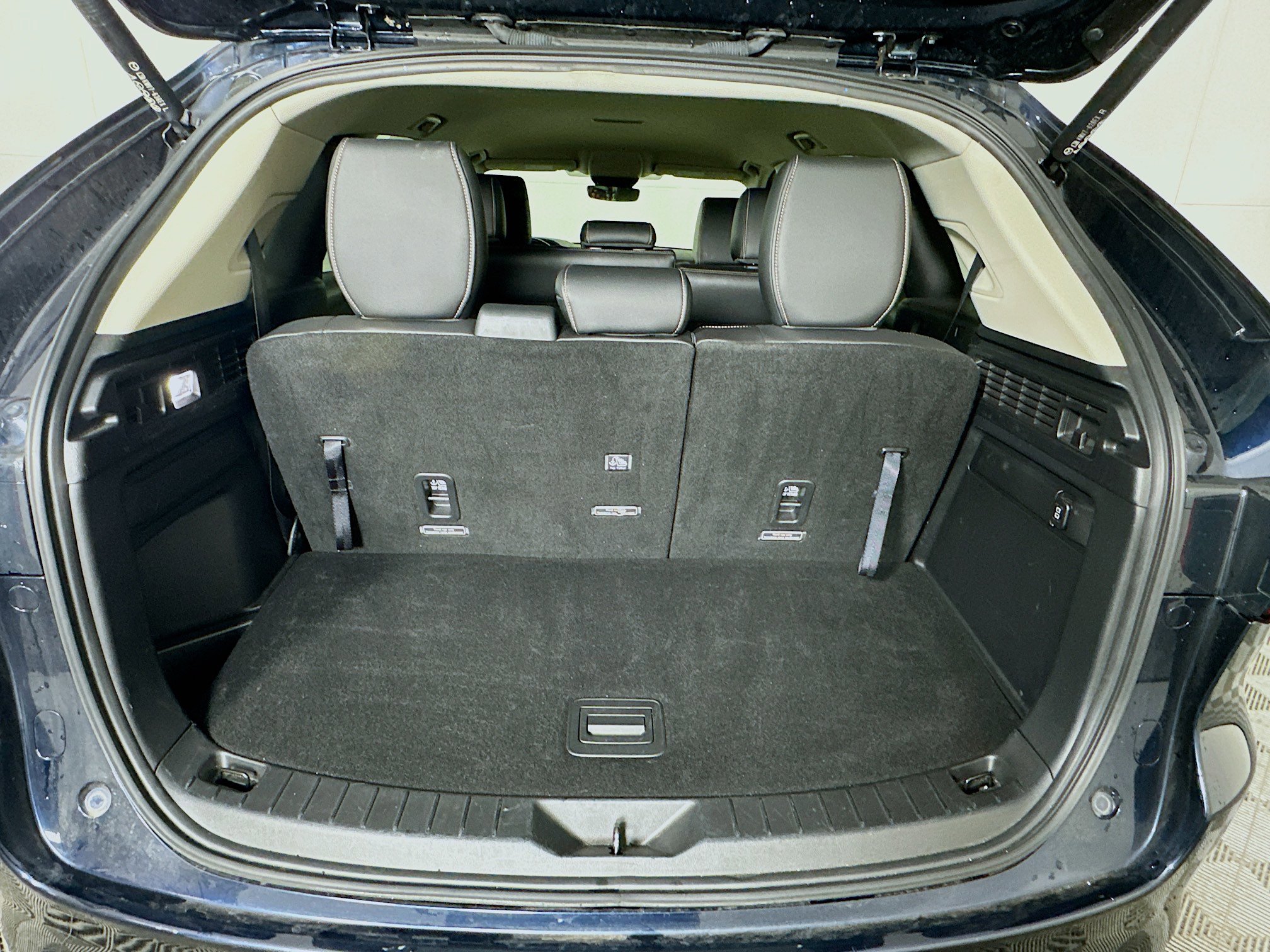 Used 2025 MAZDA CX-90 3.3 Turbo w/ Select Package image 29