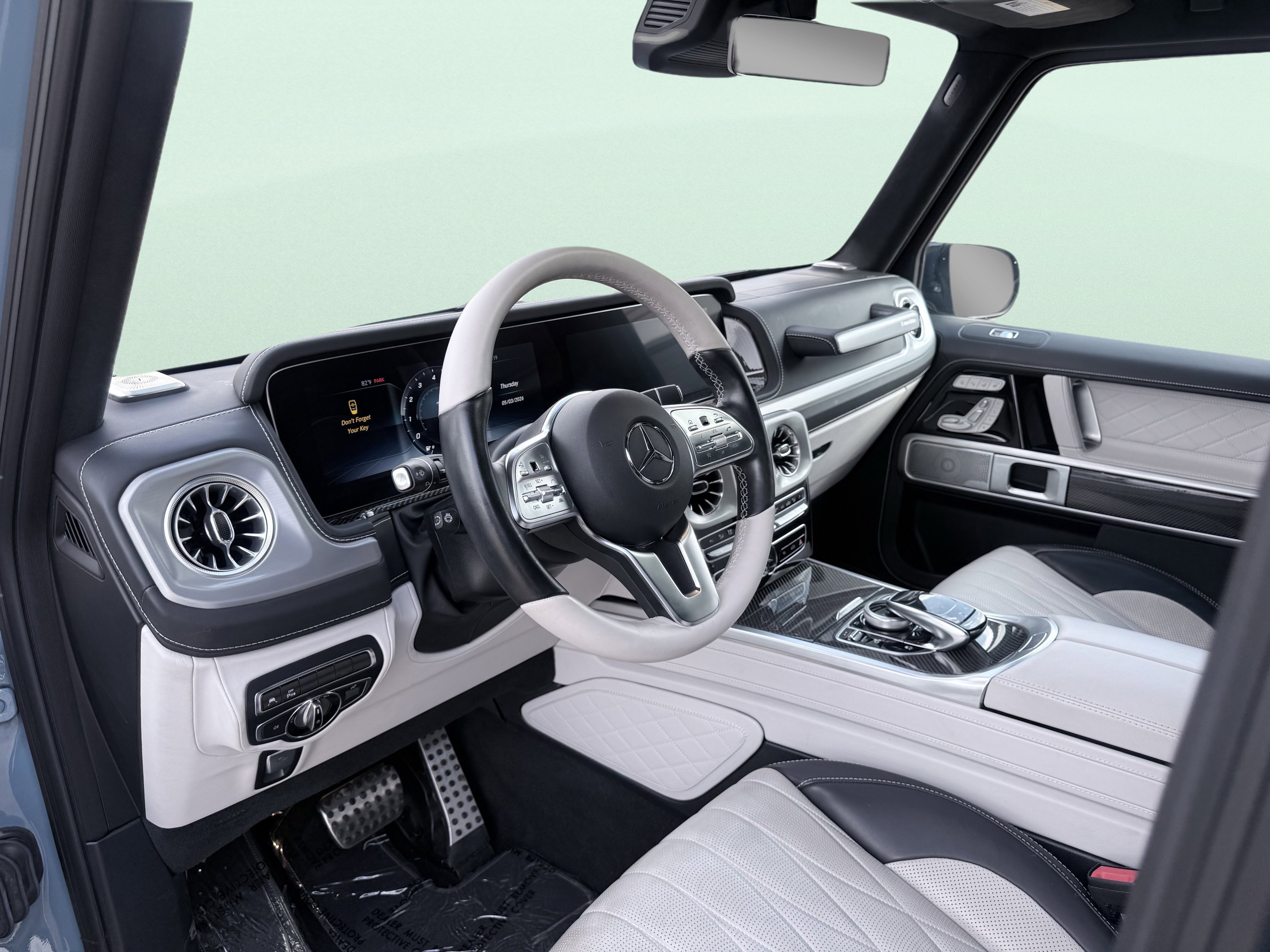Used 2023 Mercedes-Benz G 550 image 2