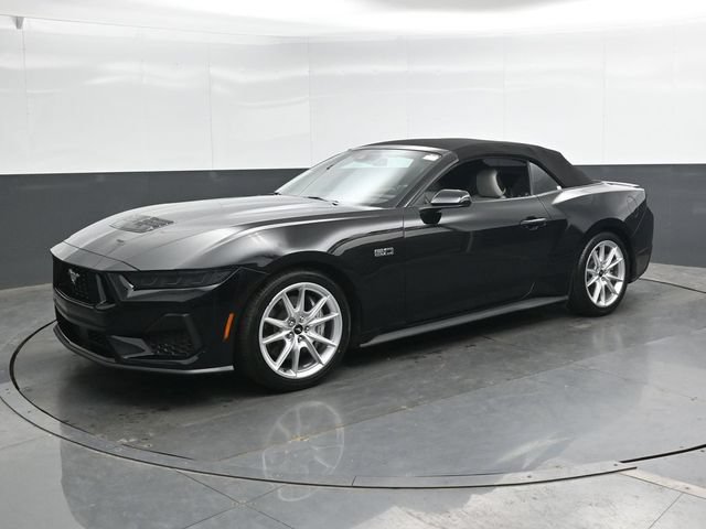 Used 2025 Ford Mustang GT Premium RWD image 8