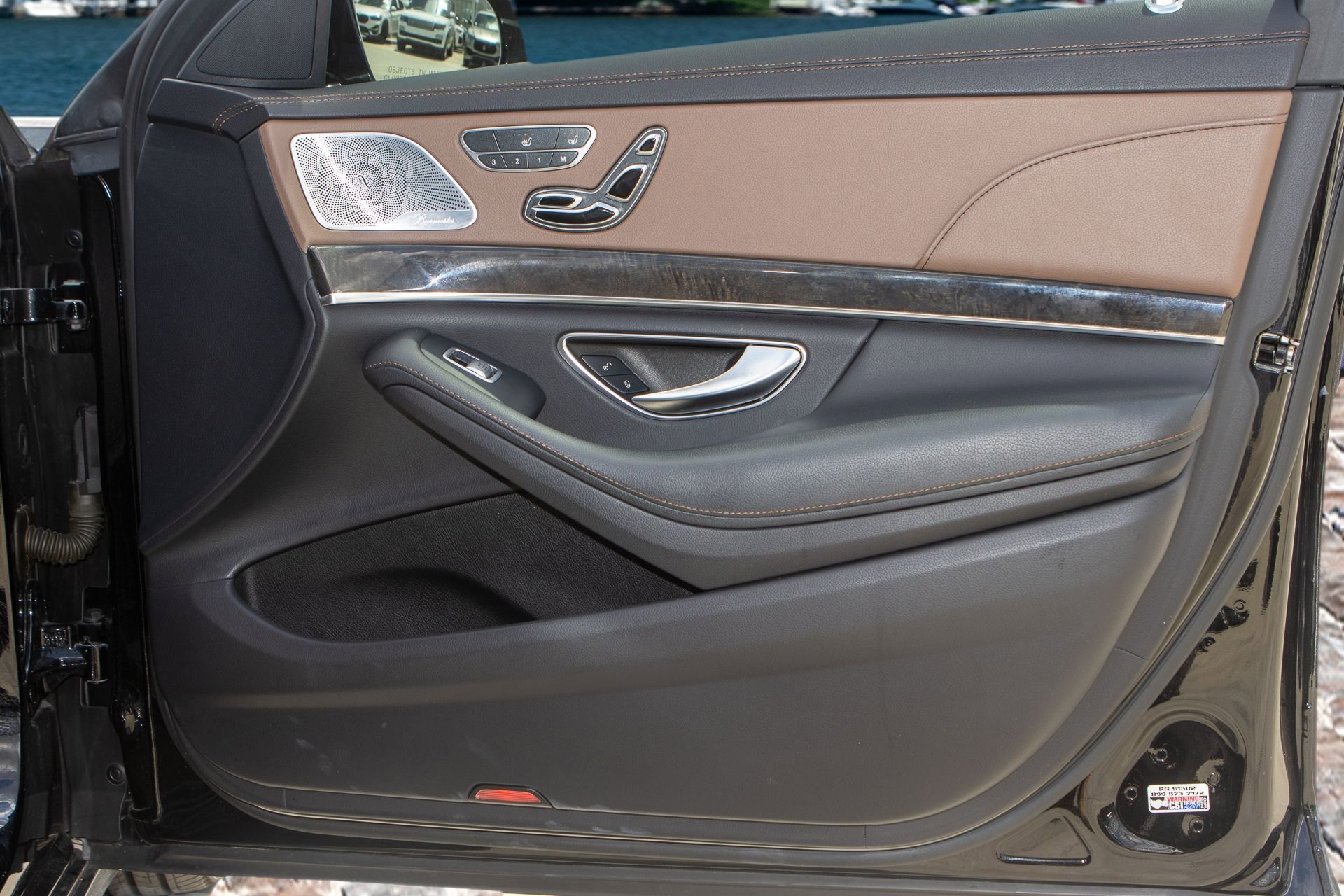 Used 2018 Mercedes-Benz S 450 4MATIC Sedan w/ Premium Package image 13