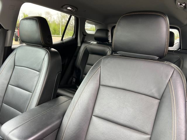 Used 2020 GMC Terrain SLT w/ Preferred Package FWD image 11