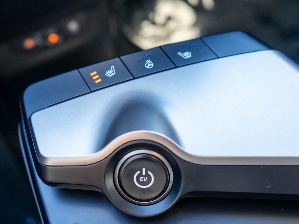 New 2025 Kia EV6 Light w/ Light LR Technology Package image 25
