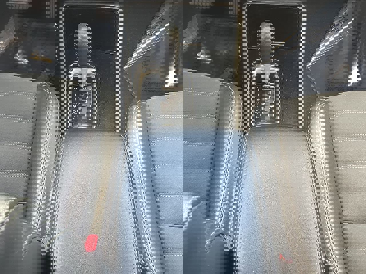 Used 2020 Mitsubishi Outlander ES image 19