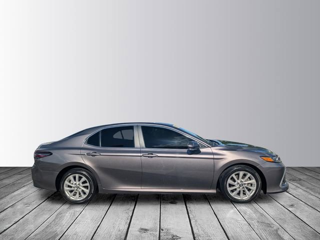 Used 2023 Toyota Camry LE w/ Convenience Package FWD image 2