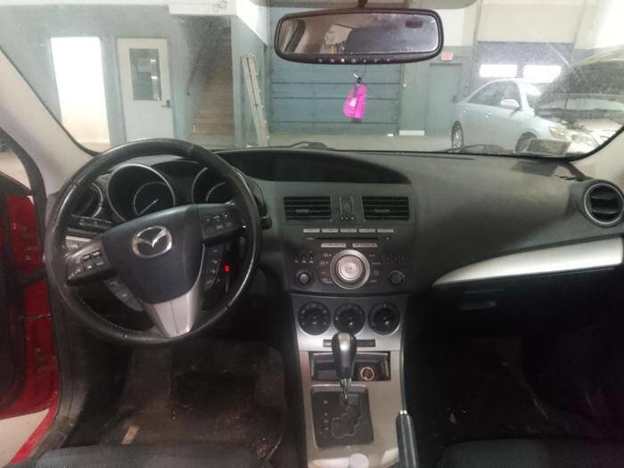 Used 2010 MAZDA MAZDA3 s Sport FWD image 32
