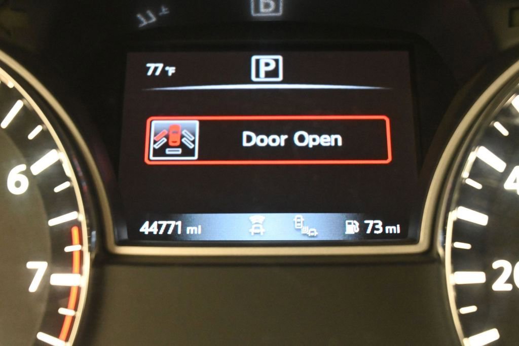 Used 2020 Nissan Pathfinder SV w/ Rock Creek Edition FWD image 14