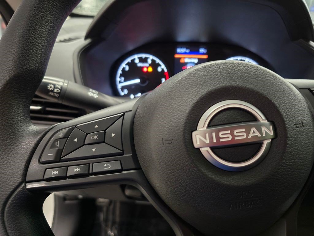 Used 2025 Nissan Altima 2.5 S FWD image 18