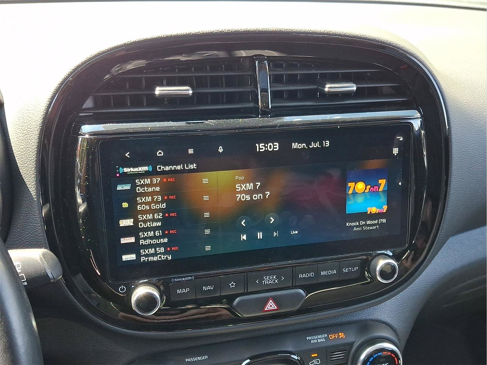 Used 2024 Kia Soul EX FWD image 17