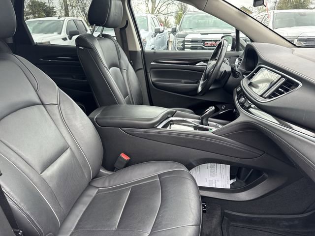 Used 2020 Buick Enclave Avenir w/ Avenir Technology Package image 29