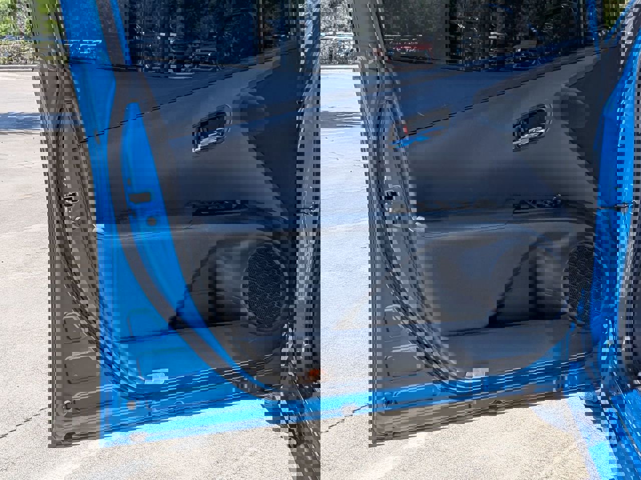 Used 2022 Toyota Prius LE image 8