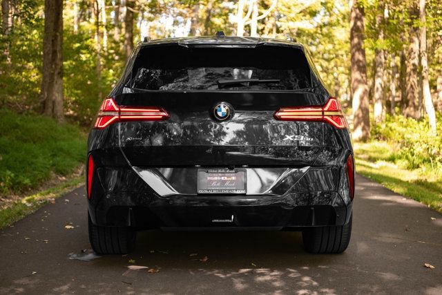 Used 2025 BMW X3 xDrive30i w/ Premium Package AWD/4WD image 3