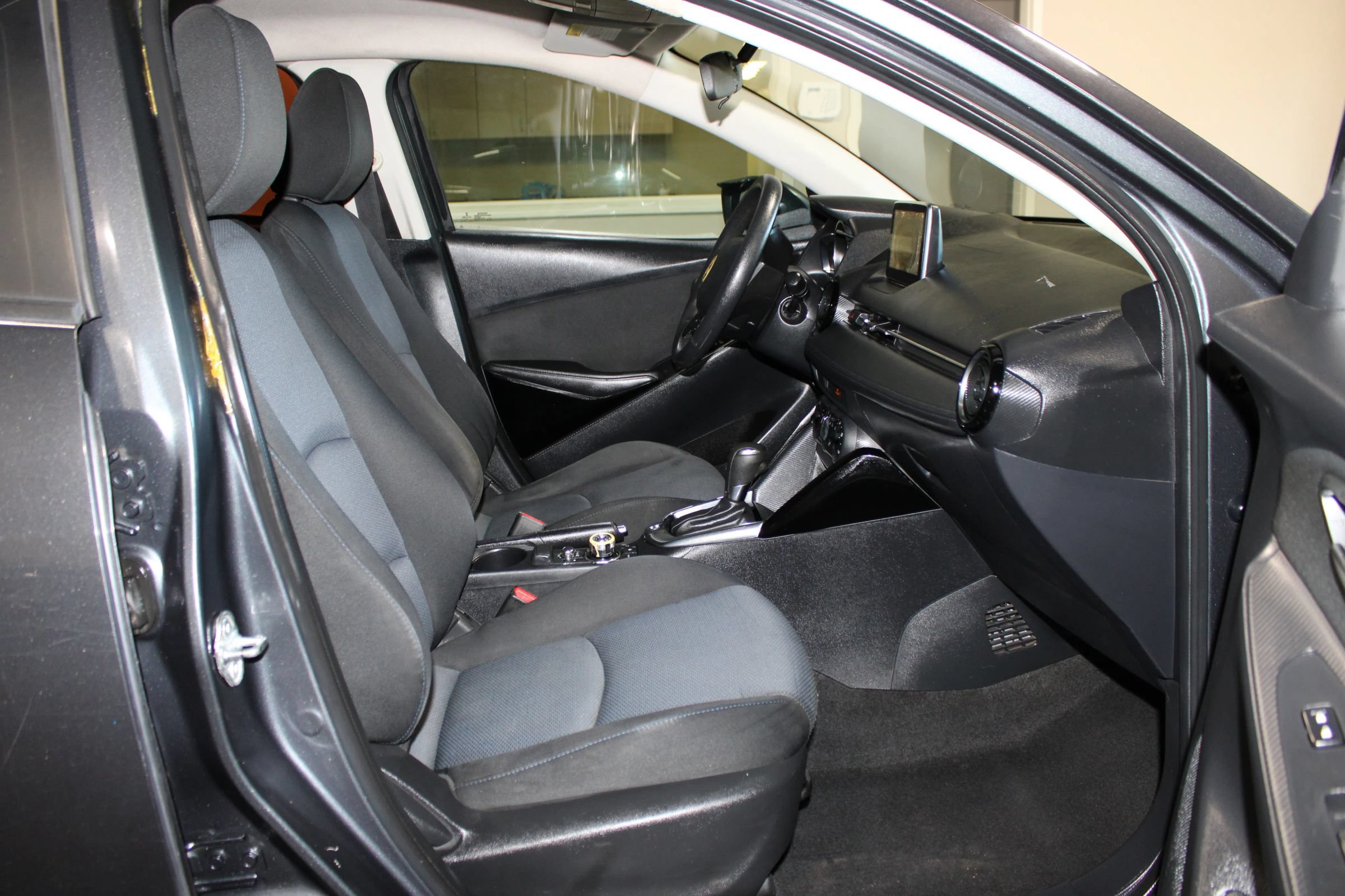 Used 2016 Scion iA FWD image 26