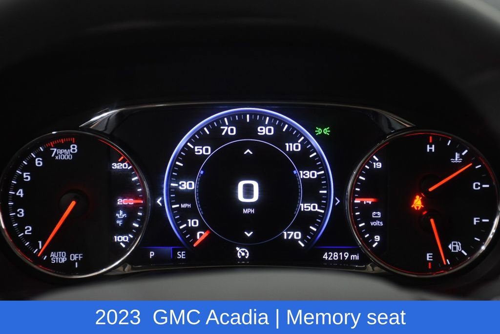 Used 2023 GMC Acadia Denali w/ Denali Ultimate Package AWD/4WD image 13