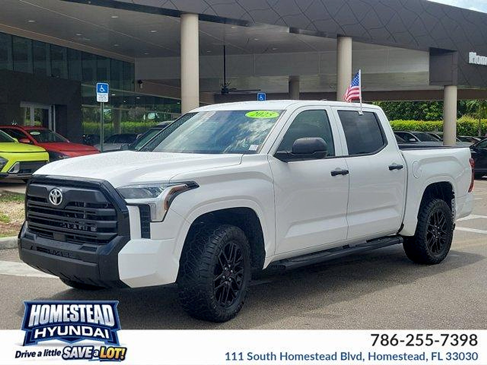 Used 2025 Toyota Tundra SR AWD/4WD image 1