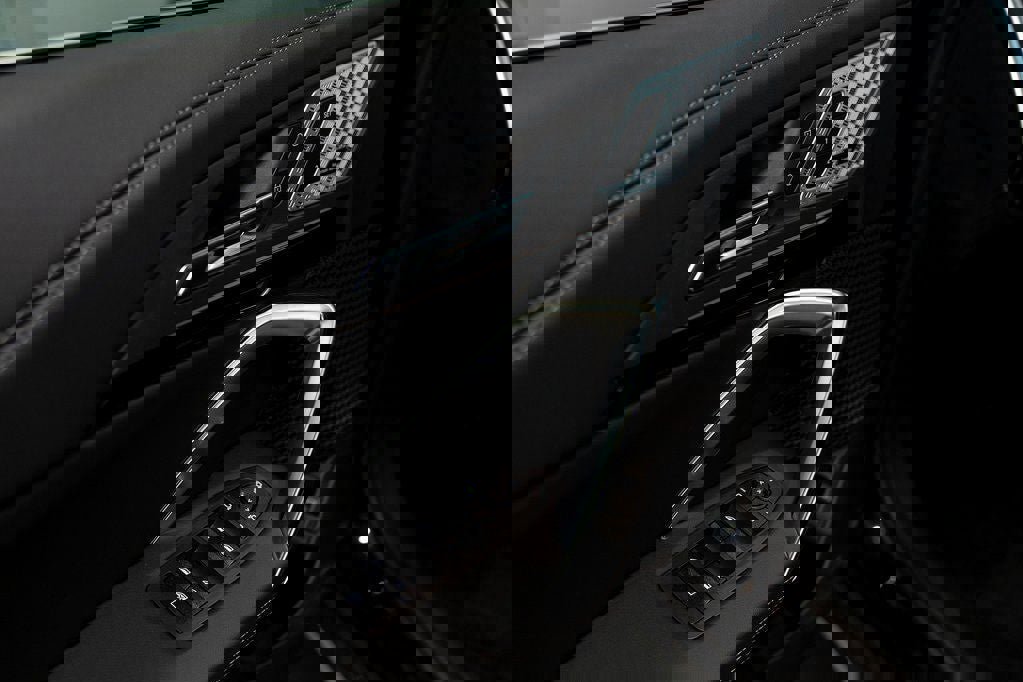 Used 2025 BMW X1 xDrive28i w/ Technology Package image 13