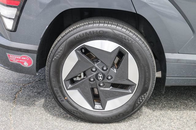 Certified 2024 Hyundai Kona SEL FWD image 14