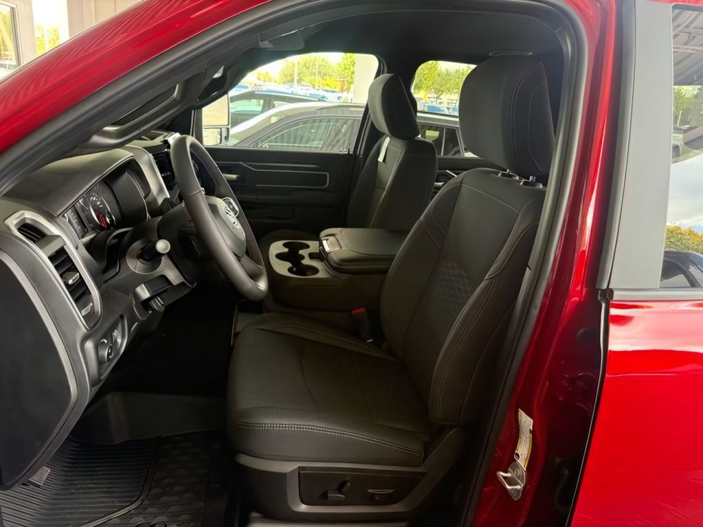 New 2026 RAM 2500 Big Horn AWD/4WD image 18