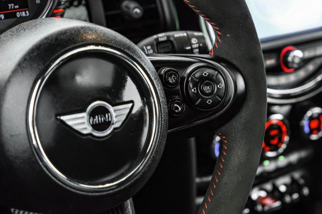 Used 2015 MINI Cooper S FWD image 16