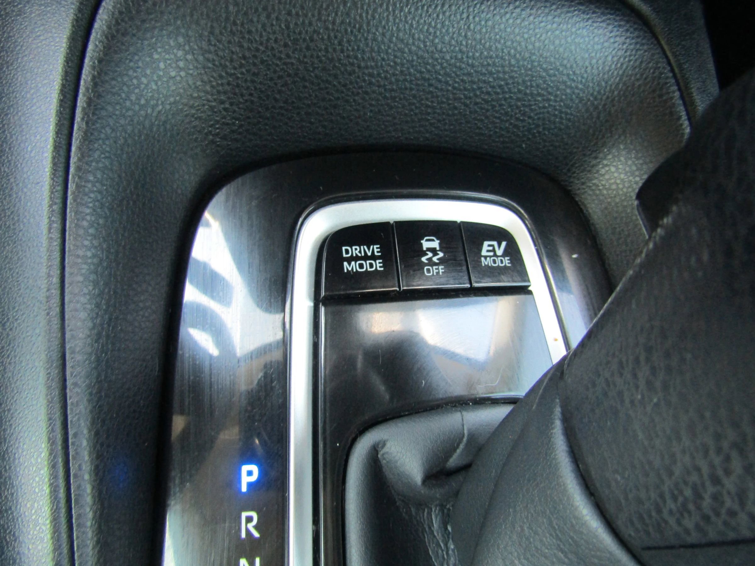 Used 2021 Toyota Corolla LE FWD image 20