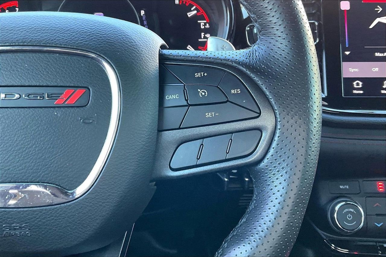 Certified 2024 Dodge Durango R/T w/ Blacktop Package image 32