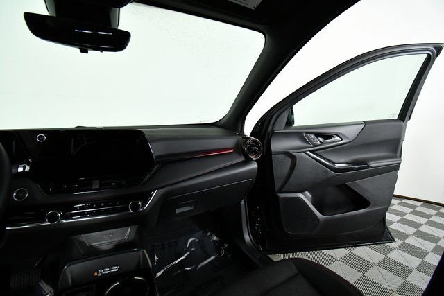 Used 2025 Chevrolet Equinox RS w/ Safety and Technology Package image 20