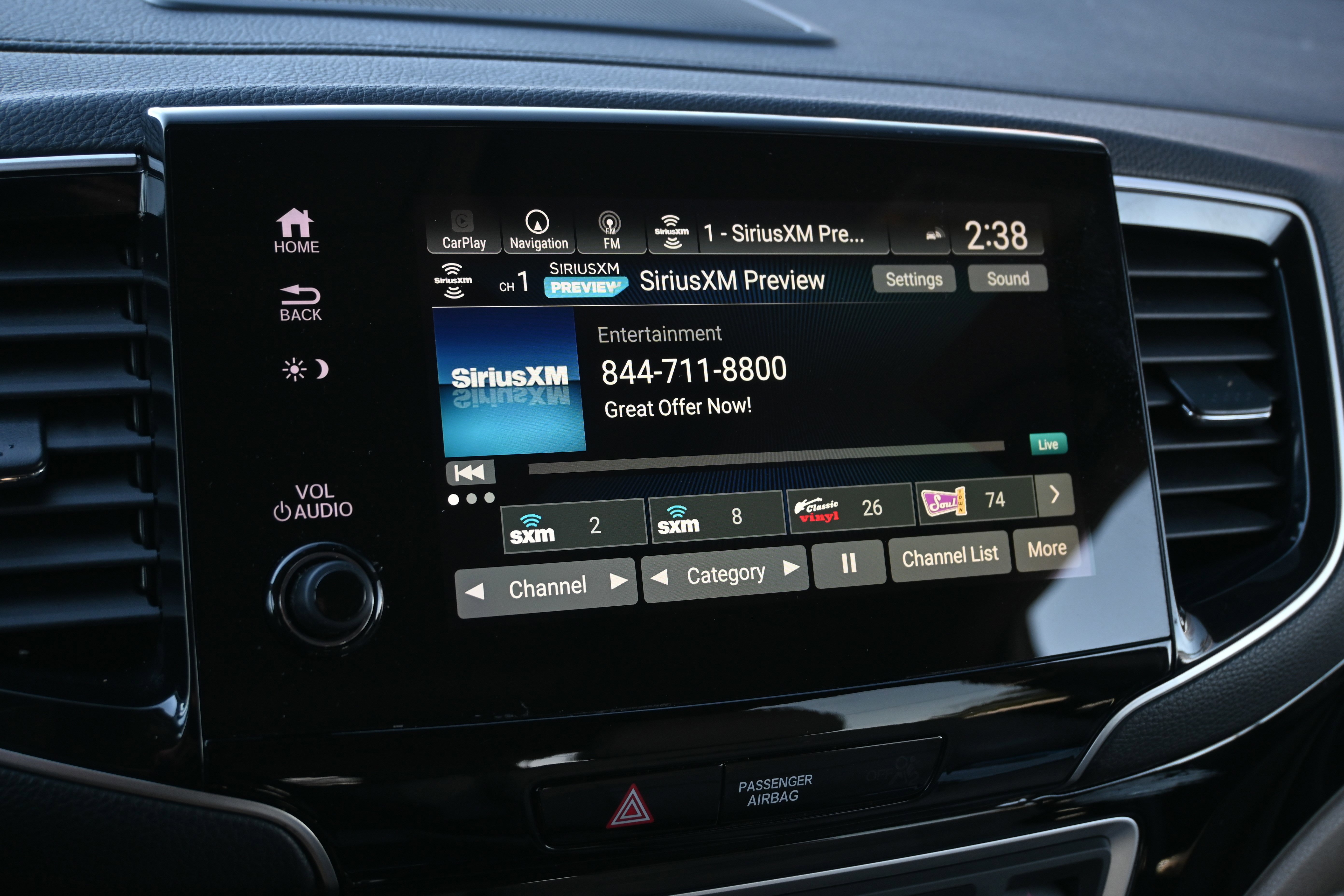 Used 2020 Honda Pilot Touring image 38