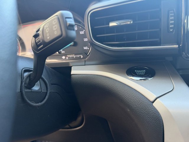 Used 2024 Ford Explorer XLT w/ Equipment Group 202A image 27