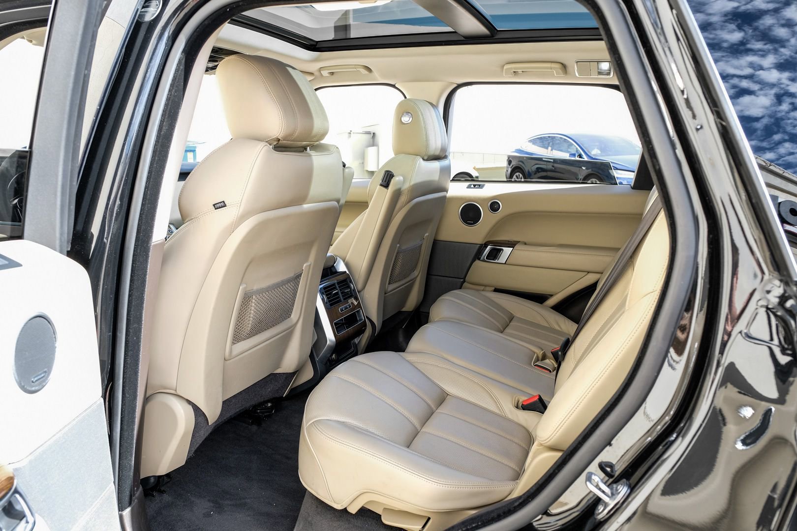 Used 2016 Land Rover Range Rover Sport Supercharged image 35