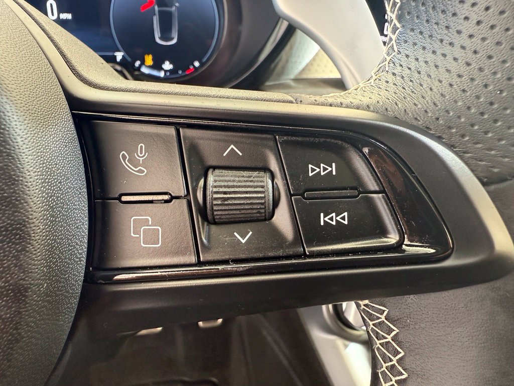 New 2026 Alfa Romeo Tonale w/ Active Assist Package AWD/4WD image 38